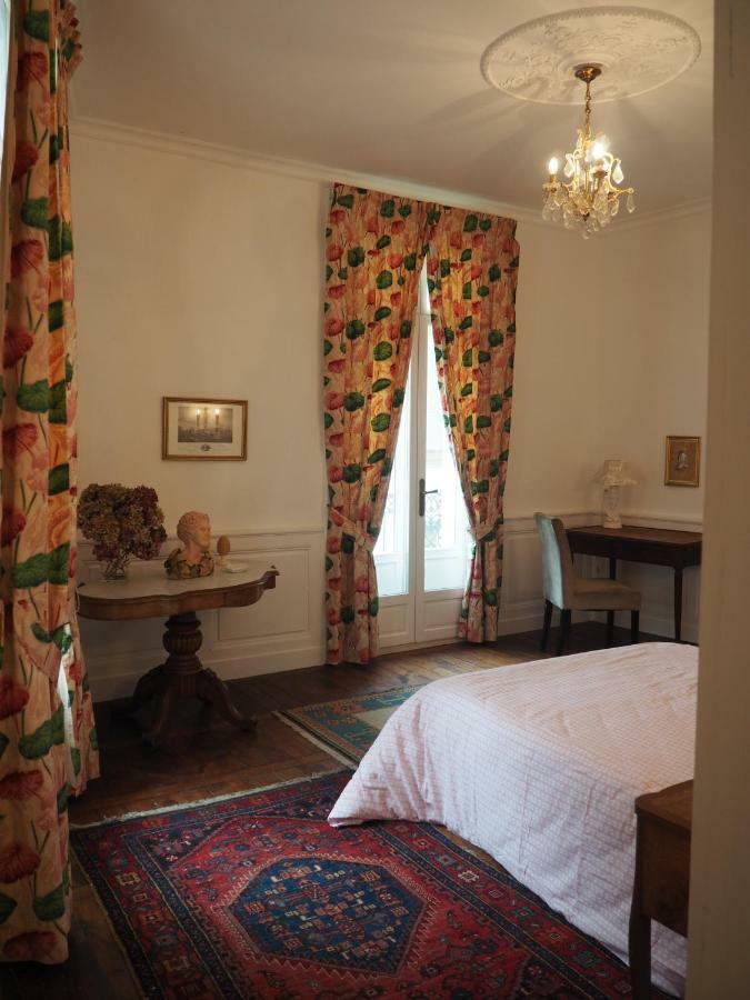 Le Quatre Bed and Breakfast Ρεν Εξωτερικό φωτογραφία